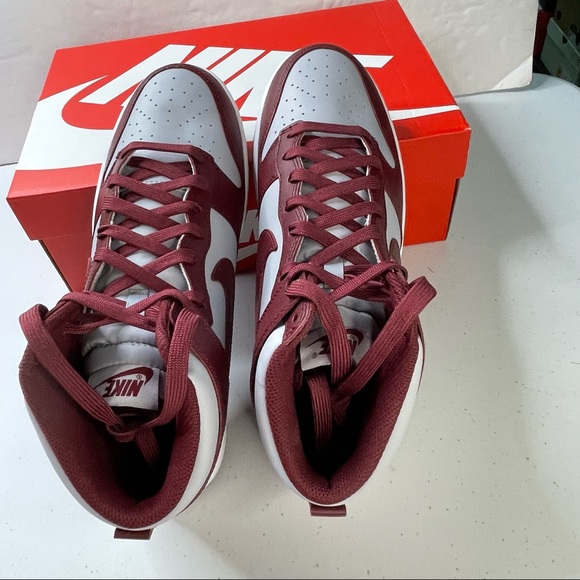Nike Dunk High Retro Mens Size 9.5 Sneakers Dark Beetroot Color Shoes - Picture 5 of 12